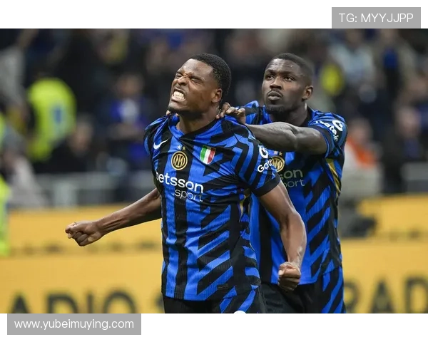 福法纳表现糟糕两次失良机送点球评分仅58引发热议